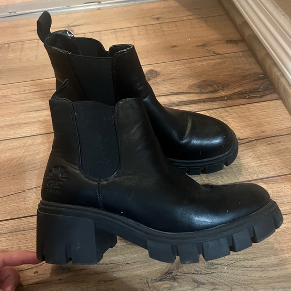 C&C California Platform Bootie - Picture 2 of 4